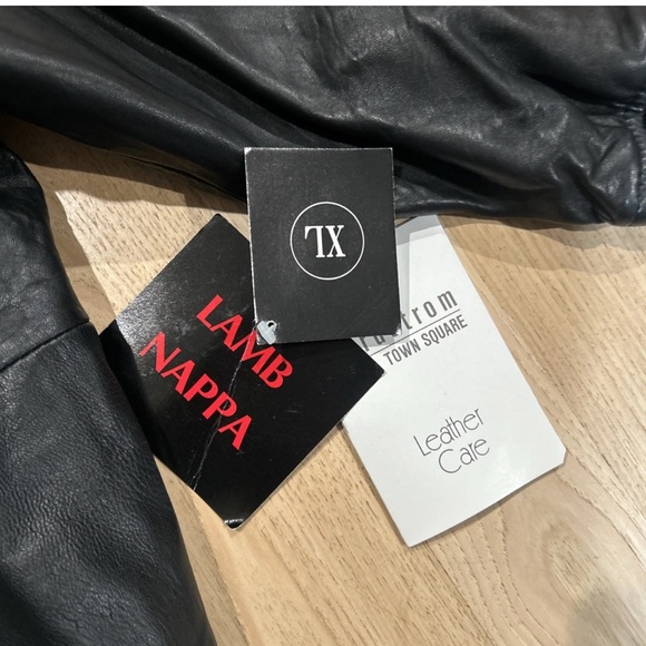 NWT Nordstrom Black lamb Leather Bomber Jacket XL - Picture 3 of 6